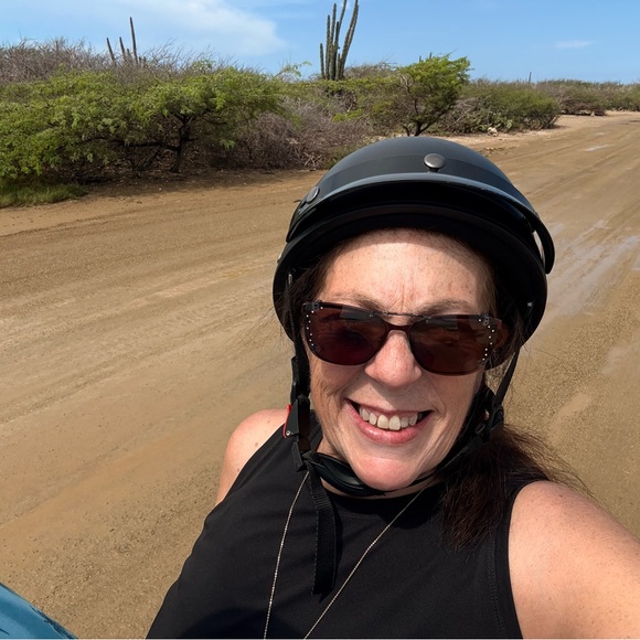 Meet your Posher, Jacqueline - Picture 6 of 15